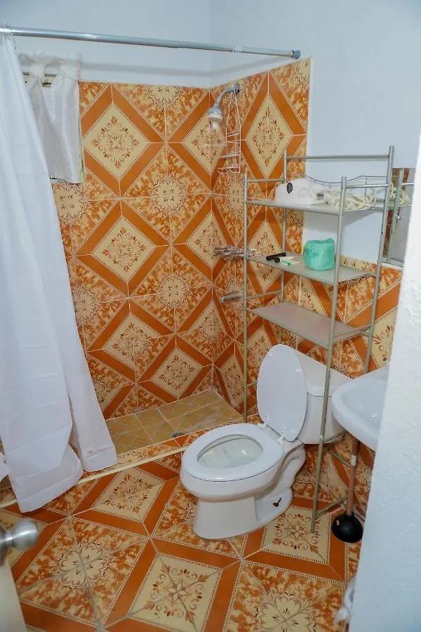 A Taste Of Jamaica Lavern'S Place Ocho Ríos Appartement